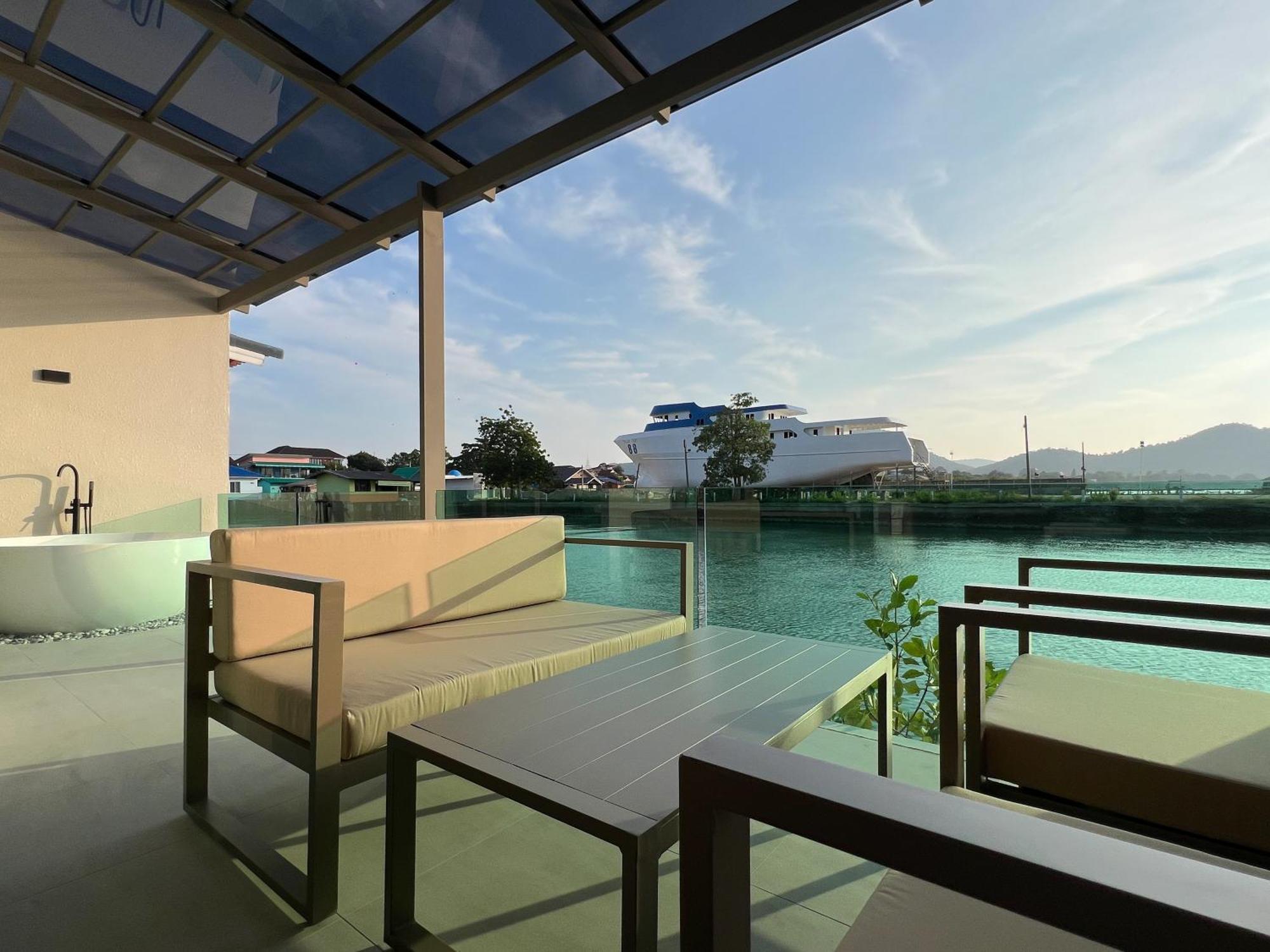 Baan Tah On The Sea Hotel Bang Sare Kamer foto