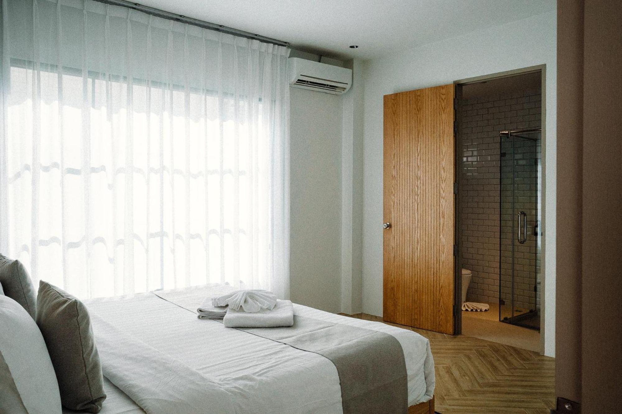 Baan Tah On The Sea Hotel Bang Sare Kamer foto